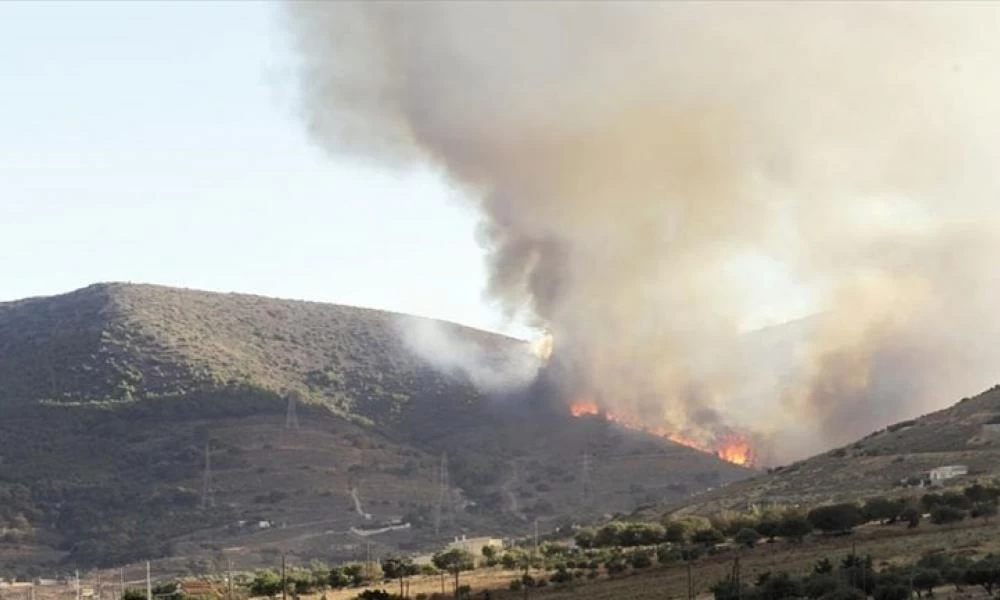 Φωτιά τώρα στην Κερατέα